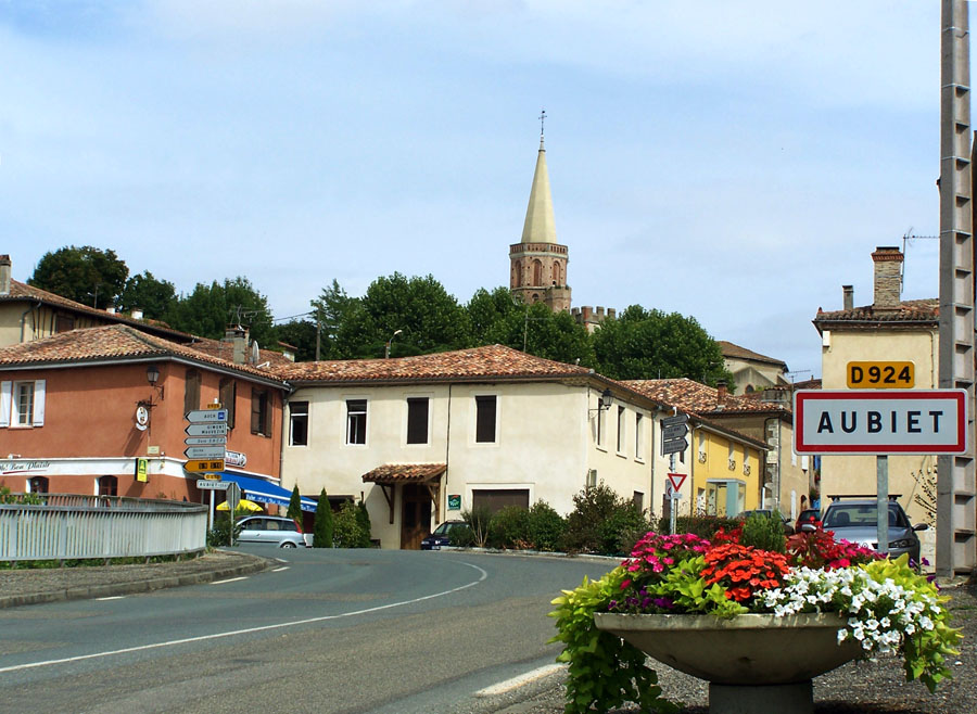 Entrée village